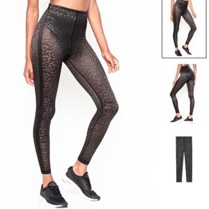 Victoria's Secret High Performance Leopard Print Leggings High-Rise Sz Large